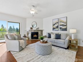 3416 161st Court SE 35, Bellevue WA 98008