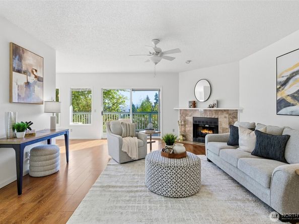 3416 161st Court SE 35, Bellevue WA 98008