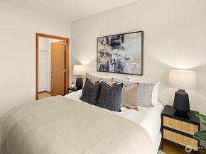668 S Lane Street 711, Seattle WA 98104