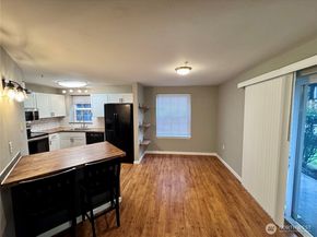 24018 26th Place S C102, Des Moines WA 98198