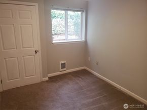 24018 26th Place S C102, Des Moines WA 98198