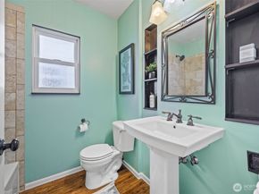 3845 45th Avenue SW, Seattle WA 98116