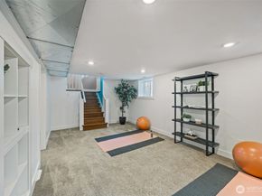 3845 45th Avenue SW, Seattle WA 98116
