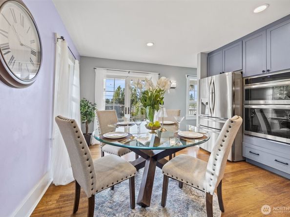 3845 45th Avenue SW, Seattle WA 98116