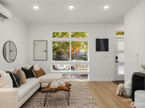 6540 A Latona Avenue NE, Seattle WA 98115