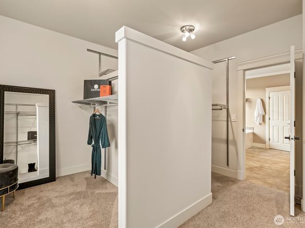 5812 249th Court NE, Redmond WA 98053