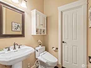 5812 249th Court NE, Redmond WA 98053
