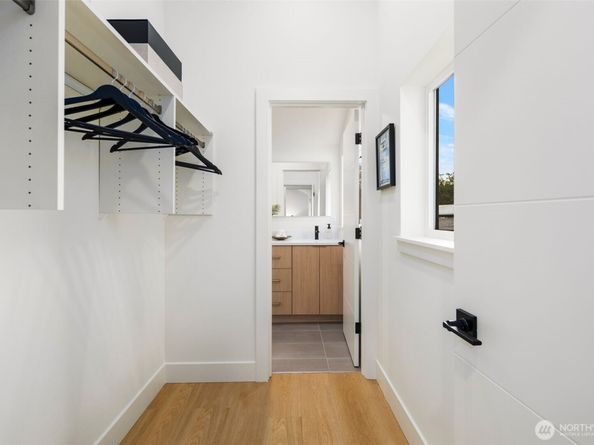 4525 S Orcas Street, Seattle WA 98118