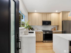 4525 S Orcas Street, Seattle WA 98118