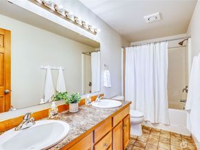 18546 10th Avenue NE, Poulsbo WA 98370