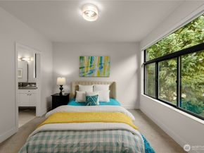 7002 93rd Avenue SE, Mercer Island WA 98040