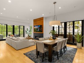 7002 93rd Avenue SE, Mercer Island WA 98040