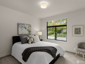 7002 93rd Avenue SE, Mercer Island WA 98040