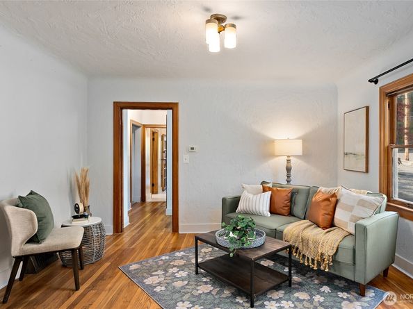 3211 Porter Street, Bremerton WA 98312