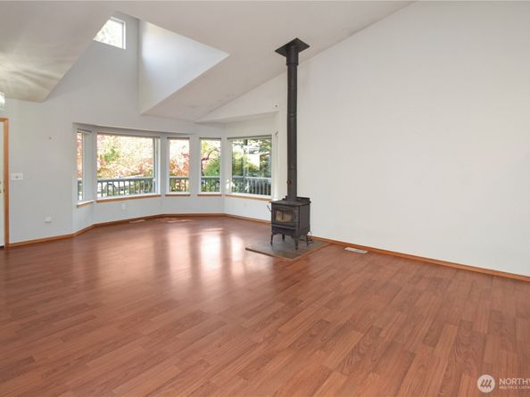 4294 Siana Place SE, Port Orchard WA 98366