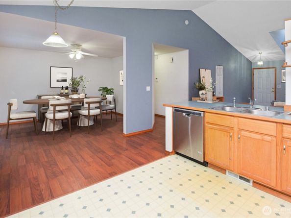4294 Siana Place SE, Port Orchard WA 98366