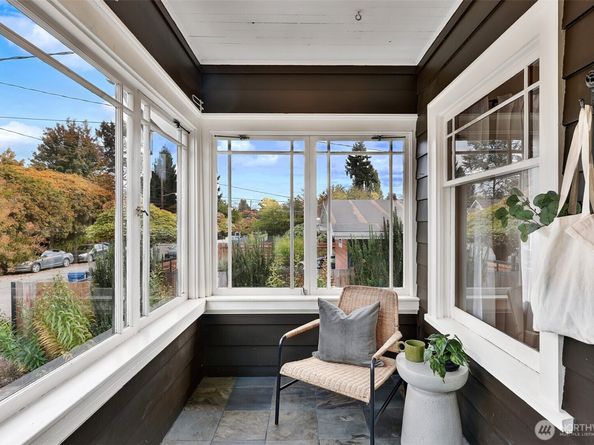 1047 S Donovan Street, Seattle WA 98108