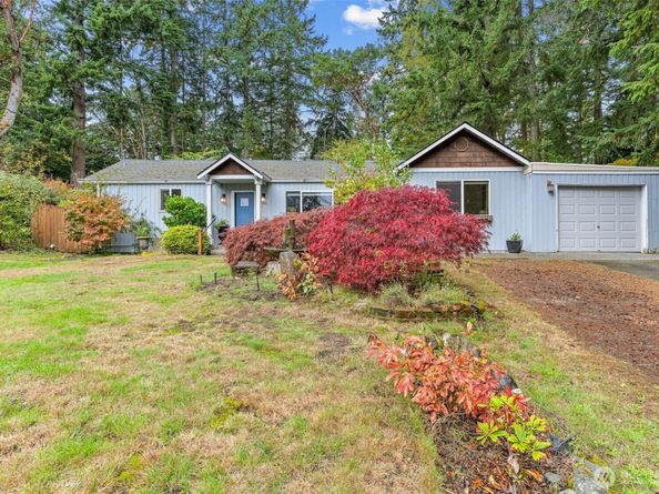 17025 32nd Avenue NE, Lake Forest Park WA 98155