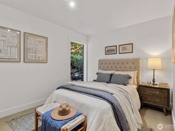 120 NW 39th Street 106, Seattle WA 98107