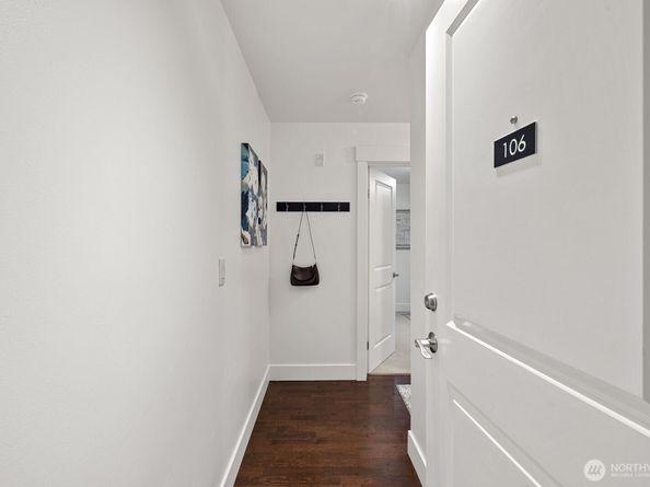 120 NW 39th Street 106, Seattle WA 98107