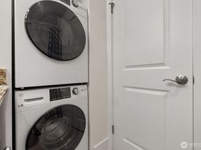 120 NW 39th Street 106, Seattle WA 98107