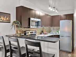 120 NW 39th Street 106, Seattle WA 98107