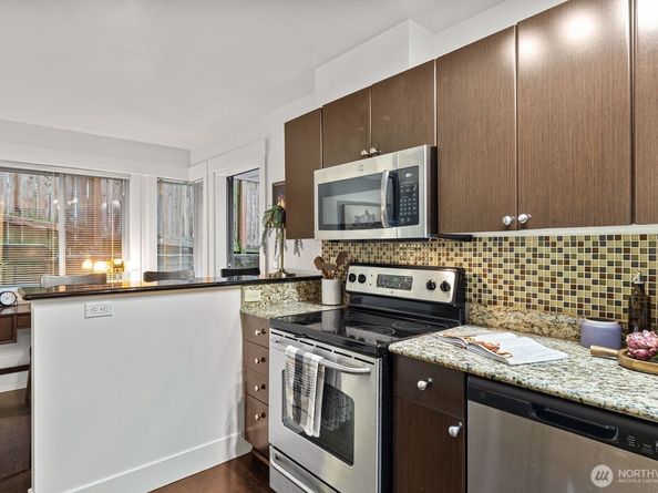 120 NW 39th Street 106, Seattle WA 98107