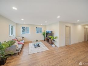 1249 SW 151st Street, Burien WA 98166