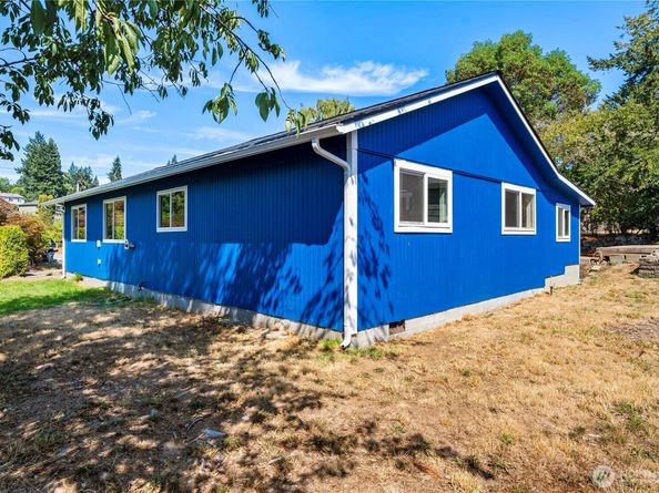 2740 Callahan Drive, Bremerton WA 98310