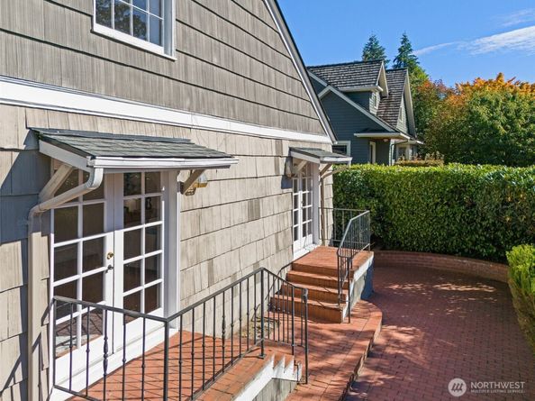2926 W Blaine Street, Seattle WA 98199