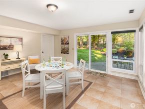 642 213th Place NE, Sammamish WA 98074