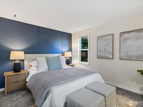 19811 11th Avenue NW, Shoreline WA 98177