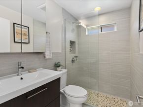 19811 11th Avenue NW, Shoreline WA 98177