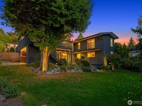 19811 11th Avenue NW, Shoreline WA 98177