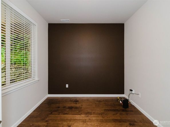 3850 Portside Drive, Bremerton WA 98312