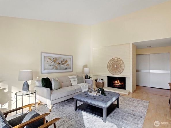 15214 NE 8th Street G5, Bellevue WA 98007