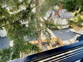 7341 21st Avenue NE, Seattle WA 98115