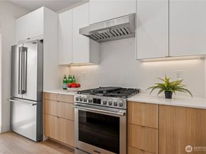 6730 21st Avenue SW, Seattle WA 98106