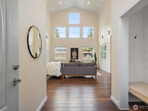 21272 Virginia Avenue NE, Kingston WA 98346