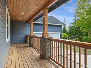 21272 Virginia Avenue NE, Kingston WA 98346