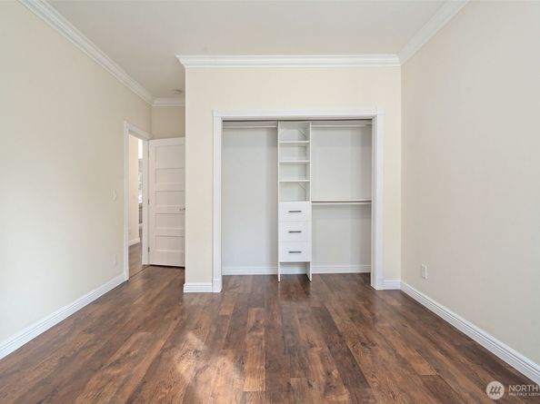21272 Virginia Avenue NE, Kingston WA 98346