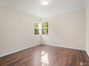 21272 Virginia Avenue NE, Kingston WA 98346