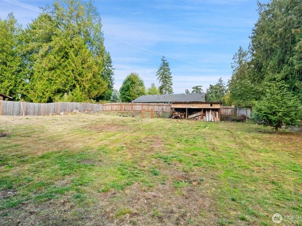 21272 Virginia Avenue NE, Kingston WA 98346
