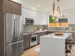 215 NE 123rd Street, Seattle WA 98125