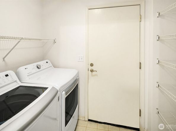 3752 Providence Point Drive SE 1403, Issaquah WA 98029