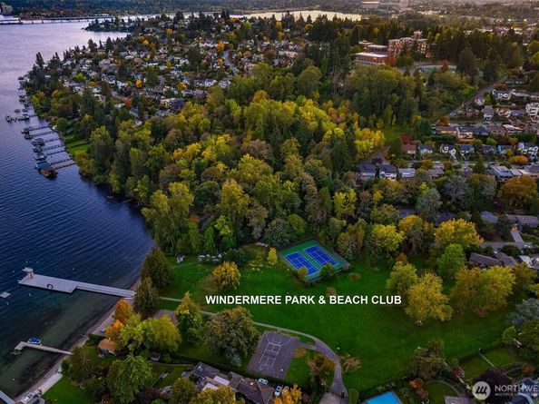 5727 63rd Avenue NE, Seattle WA 98105