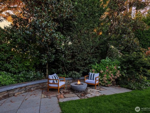 5727 63rd Avenue NE, Seattle WA 98105