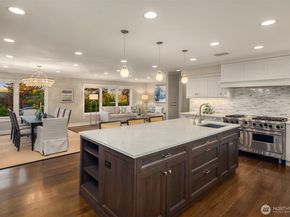 5727 63rd Avenue NE, Seattle WA 98105