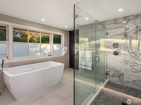 5727 63rd Avenue NE, Seattle WA 98105