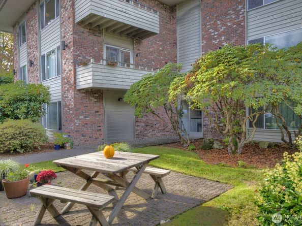 620 Avenue B 9, Snohomish WA 98290